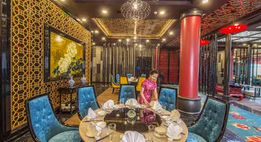 Nhà hàng Bách Giai